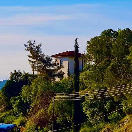 Traditional House With Mountain View - Dierona Village Exterior foto