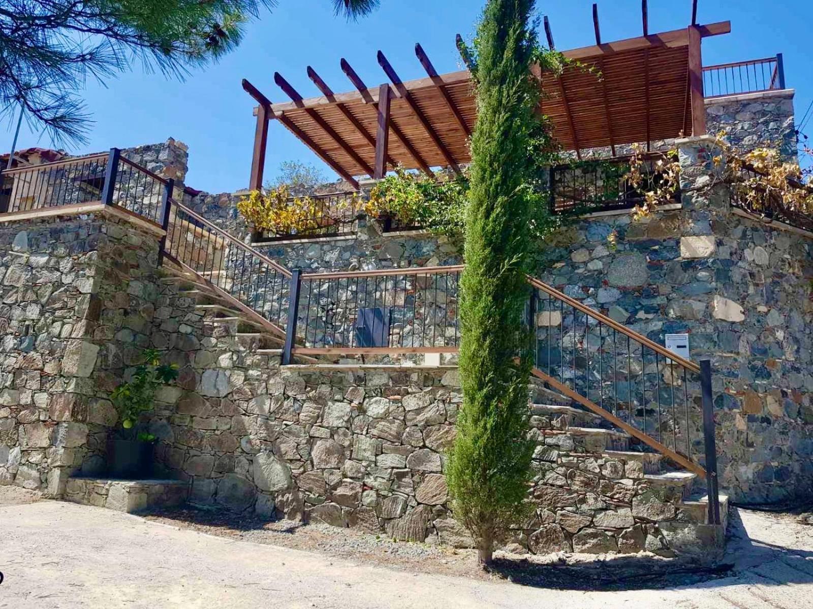 Traditional House With Mountain View - Dierona Village Exterior foto
